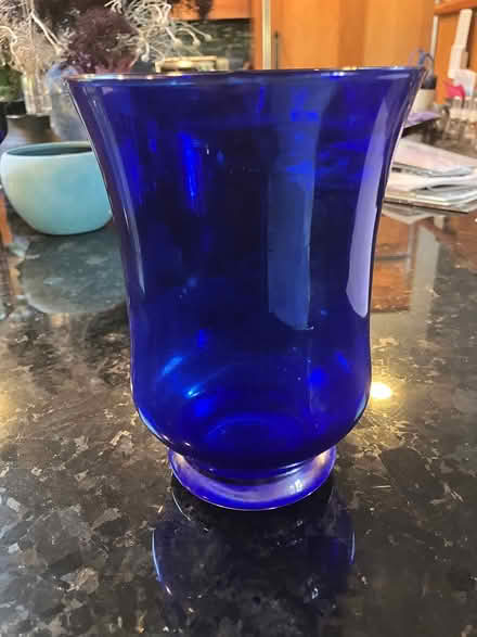 Photo of free cobalt blue vase (White Oaks area of San Carlos) #2