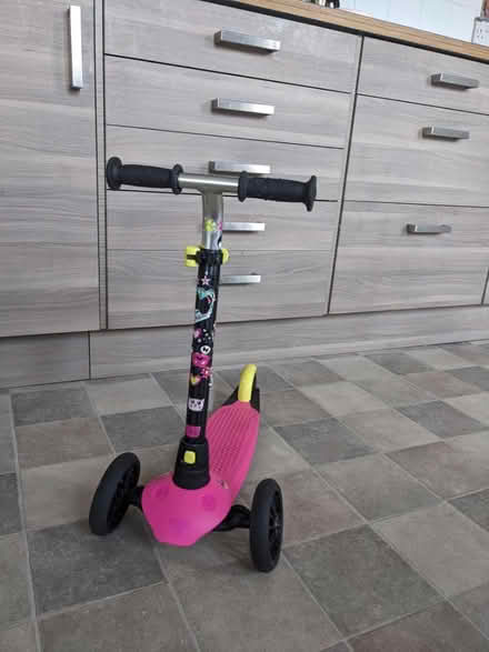 Photo of free Child's scooter (Wood Street) #1