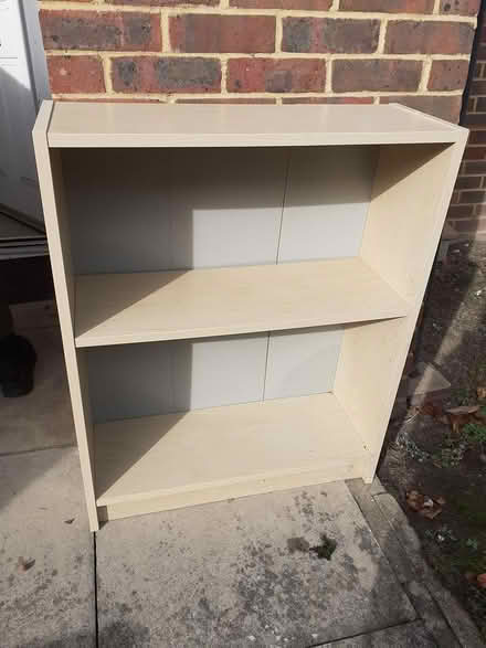 Photo of free Small Shelf unit (TW3 Hounslow) #1