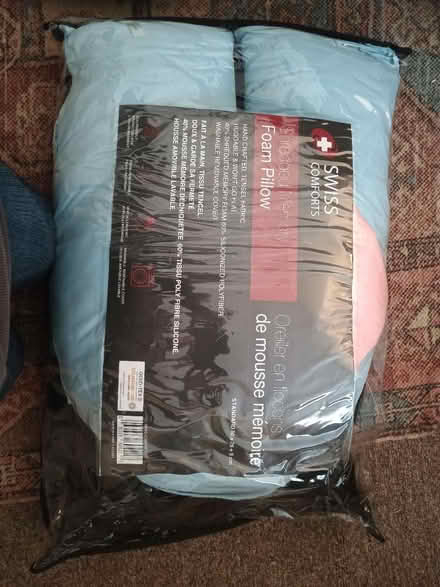 Photo of free V-shaped pillow (Abbey Hey M18) #1