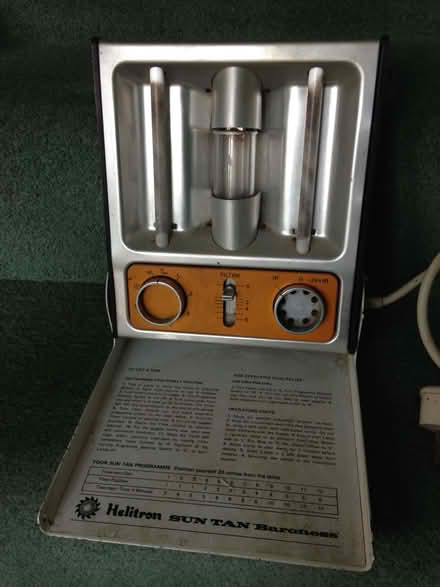 Photo of free Sun / heat lamp (Oakridge RG21) #1