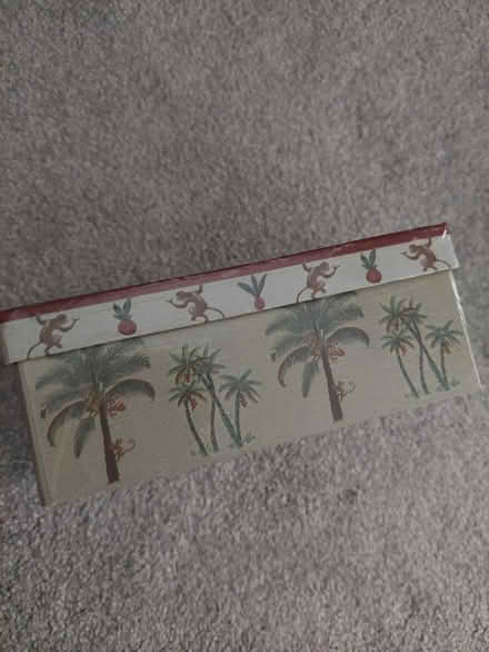 Photo of free Decorative box (near Ilchester Elementary) #1