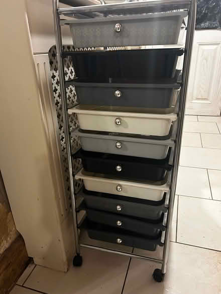 Photo of free Set of drawers (Orpington BR5) #1