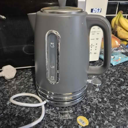 Photo of free Kettle as seen (Boggart hill LS14) #1