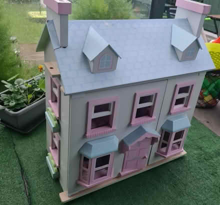 Photo of free Doll house with furniture (PR4) #2