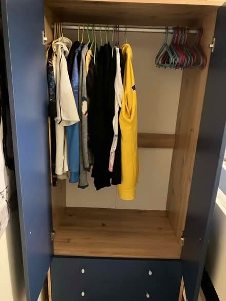 Photo of free Wardrobe and drawers (Cam GL11) #2