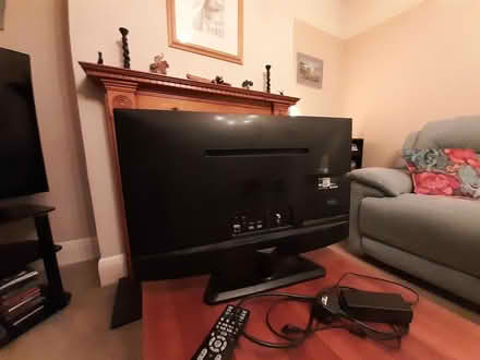 Photo of free tv - 29" (Reigate RH2) #3