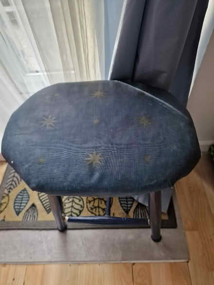 Photo of free Stool (Putney SW15) #2