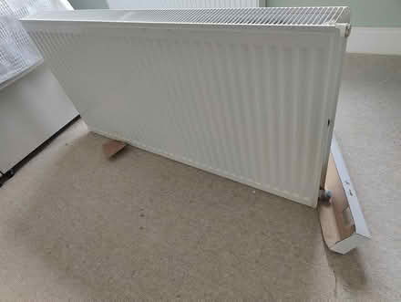 Photo of free Type 22 radiator (1200 x 600) (Sinderhope (NE47)) #2