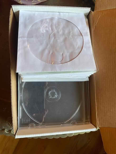 Photo of free CD sleves and some plastic holders (Wedgwood) #1
