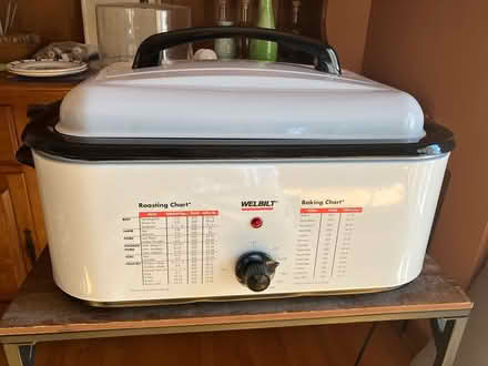 Photo of free Welbilt 18 qt Roaster (NE side of Lombard) #1