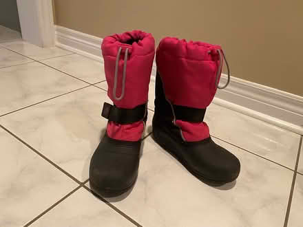 Photo of free Kids size 3 winterboots (Erin Mills and Britannia) #1