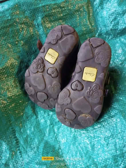 Photo of free Small infant shoes - size 5G (Purley on Thames RG31) #2