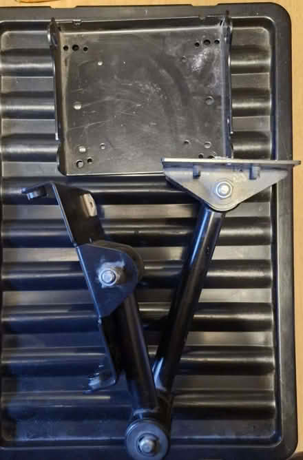 Photo of free TV Bracket (Fernhill G45) #1