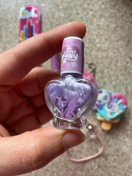 Photo of free My little pony gift set bundle new (Kingston KT1) #2