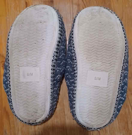Photo of free Seasalt slippers size S/M (size 3 to 5) (Oxford OX2) #3