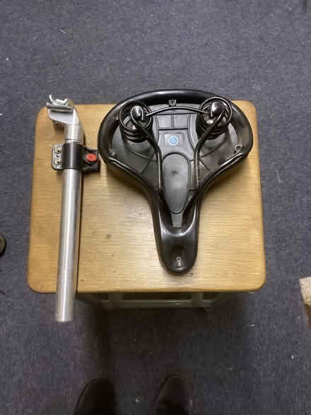 Photo of free Cycle seat (Axminster) #2