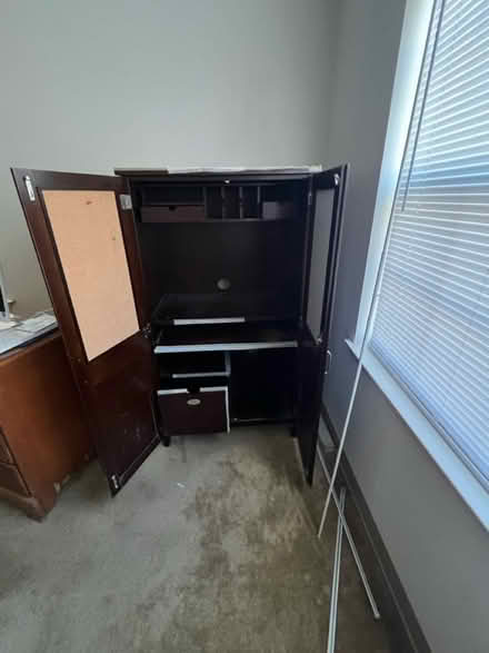 Photo of free Computer hutch (Walmart- garland groh blvd) #2