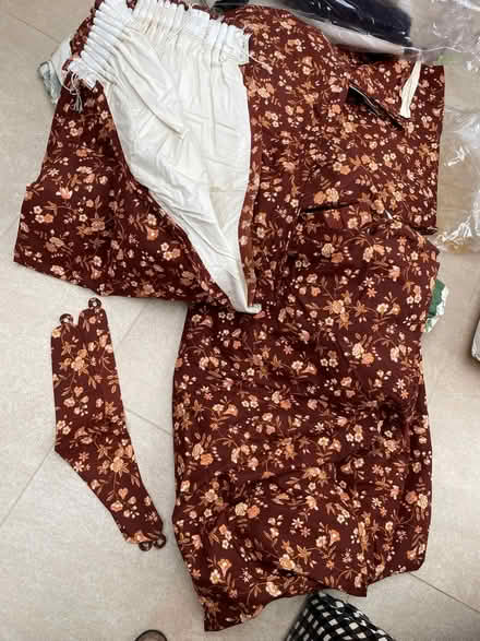 Photo of free Curtains - brown flower print (Steyning BN44) #2