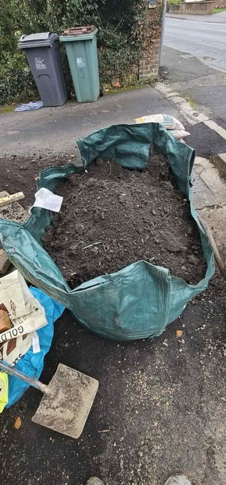 Photo of free top soil (Heage DE56) #1