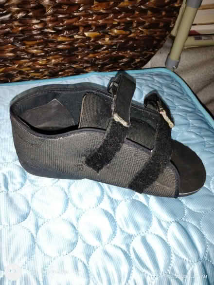 Photo of free Orthopedic Boot (West Harlem) #1