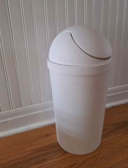 Photo of free Garbage and Compost Containers (2) (Alta Vista- Riverview Park) #1