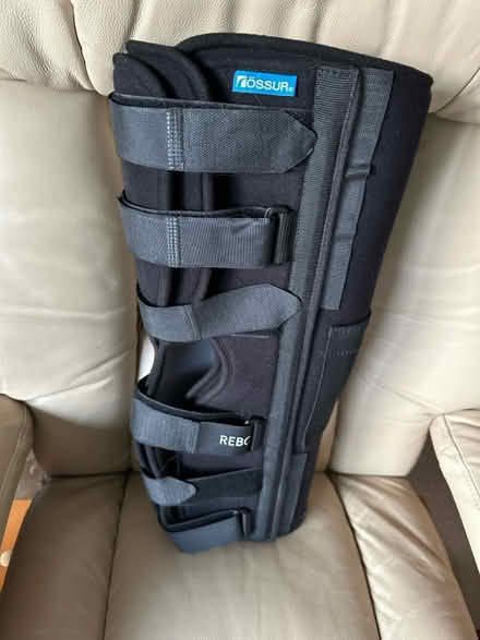 Photo of free Leg/knee brace (Fareham PO16) #1