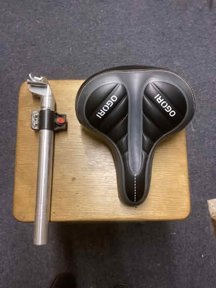 Photo of free Cycle seat (Axminster) #1