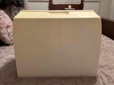 Photo of free Kenmore sewing machine (Willow Glen) #3