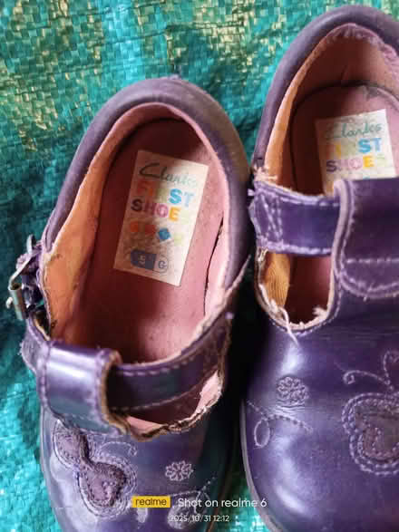 Photo of free Small infant shoes - size 5G (Purley on Thames RG31) #3