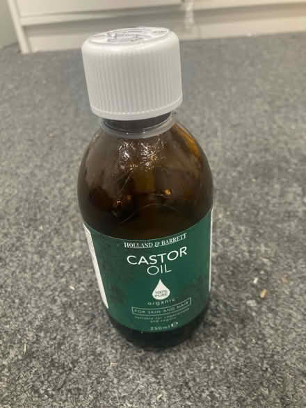 Photo of free organic castor oil (Edgware) #1