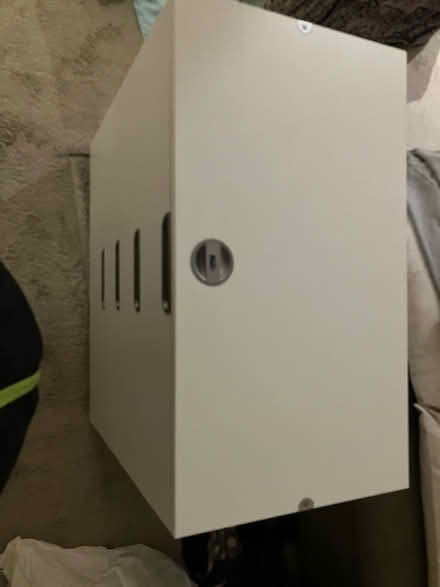 Photo of free White chest of drawer/filing unit (Coulsdon, nr, train station) #1