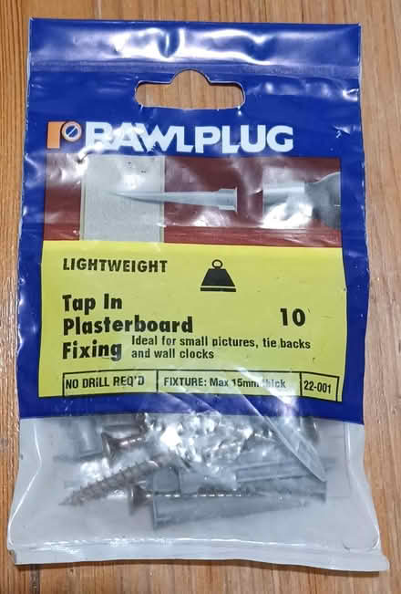 Photo of free unopened pack of tap-in 10 plasterboard fixings up to 15mm (Oxford OX2) #1