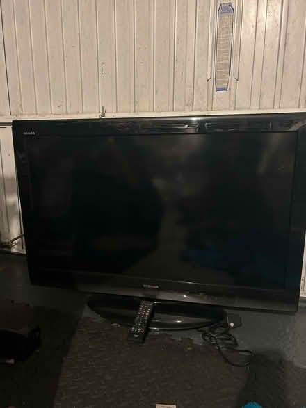 Photo of free Tv - Toshiba (Rainford St Helens) #1