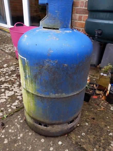 Photo of free Calor Gas Cylinder (Headington Quarry OX3) #1