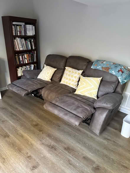 Photo of free Recliner couch (Fairfax near Nutley & Lee Hwy) #1