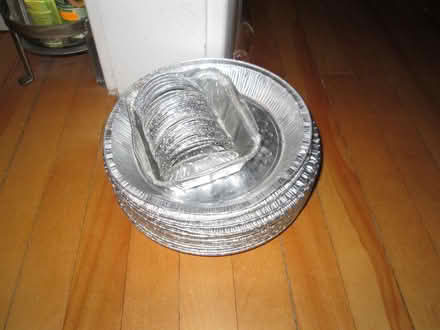 Photo of free Aluminum pie and tart plates (Old Ottawa South) #1