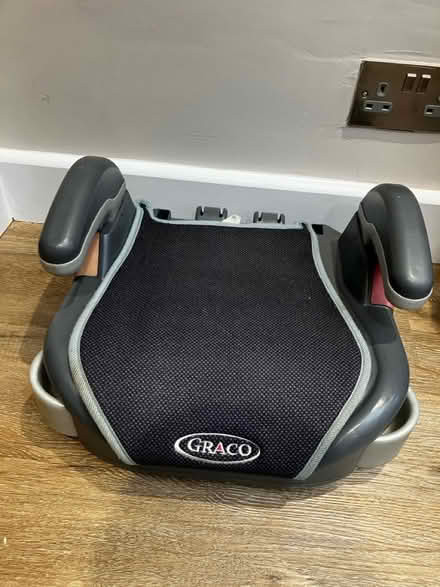 Photo of free Car seats/Booster seats (B90 Shirley) #2