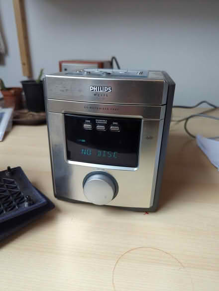 Photo of free Broken cd player (CR0) #1