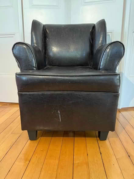 Photo of free Small Chairs (Concord - near train depot) #3