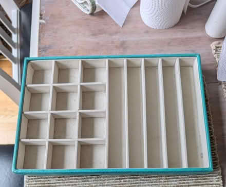 Photo of free Jewelry organizer (Lakeview, close to Bayshore) #1