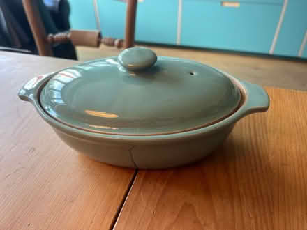 Photo of free Oven dish and lid (Hove BN3) #1