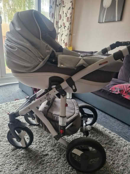 Photo of free Baby pram (IG6) #1