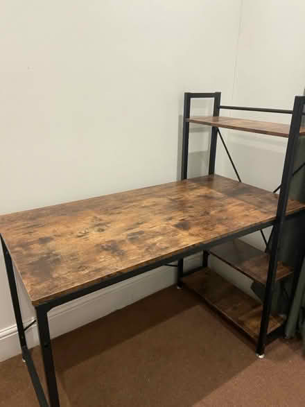 Photo of free Desk (Lea Bridge) #1