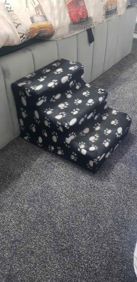 Photo of free Pet steps (Dukinfield SK16) #1