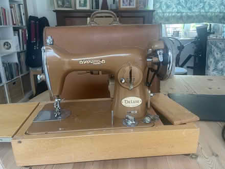 Photo of free Vintage sewing machine (Robertsbridge TN32) #1
