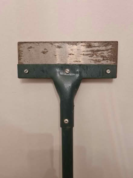 Photo of free Bulldog Premier Floor Scaper (Hayes BR2) #3