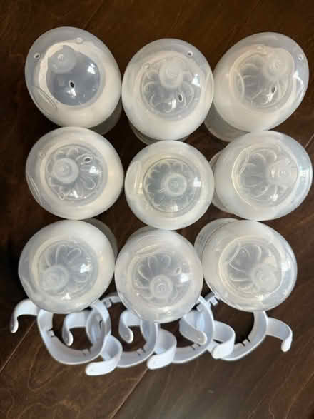 Photo of free Philip AVENT Baby Bottles (Towson, MD) #2