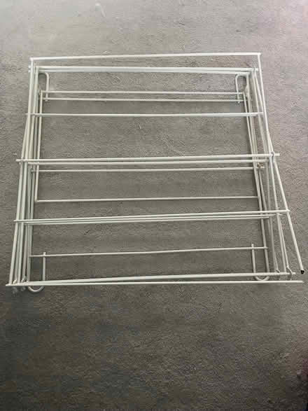 Photo of free White Airer (Longwick HP27) #3