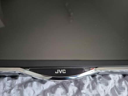 Photo of free 43 inch TV (Kingswinford) #2